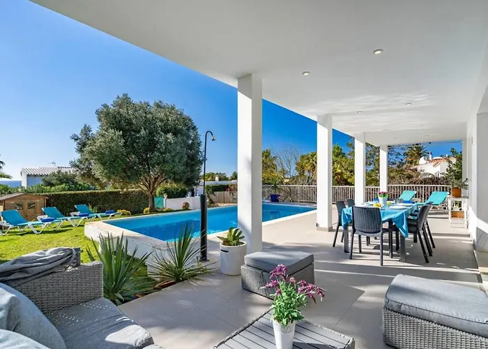 Vila Abril Binisafua